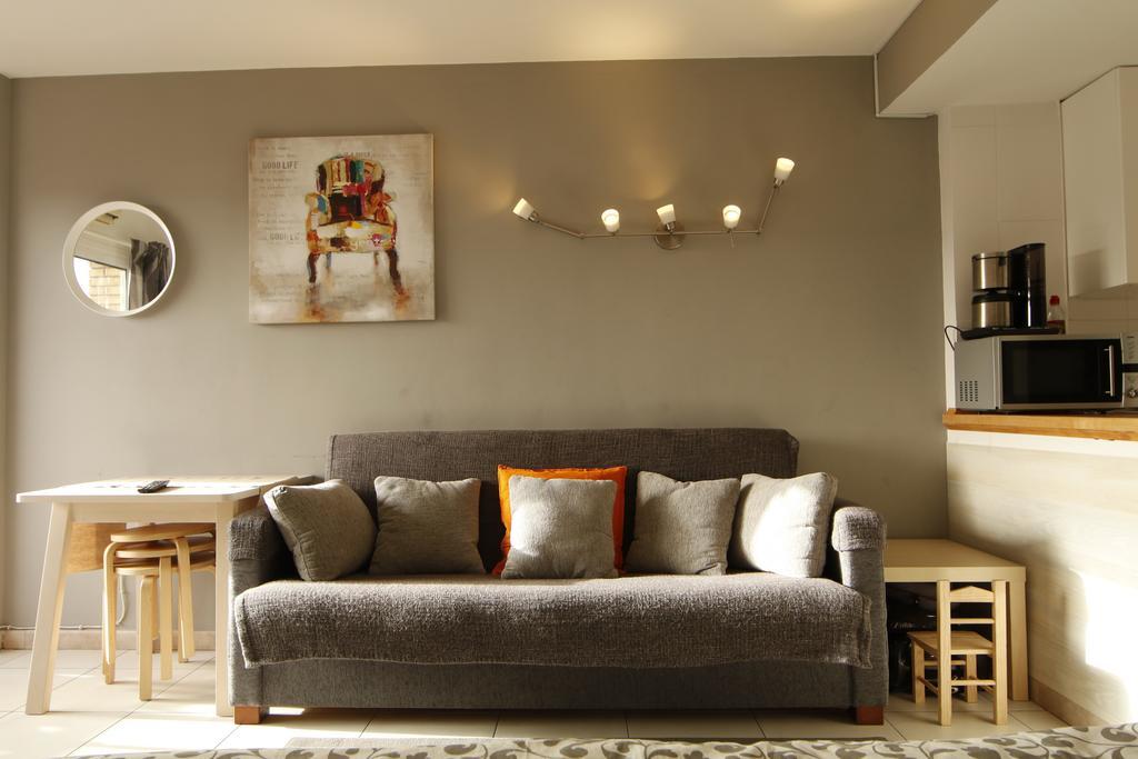 Anna & Pierre-Noel Apartment. 베날마데나코스타 외부 사진